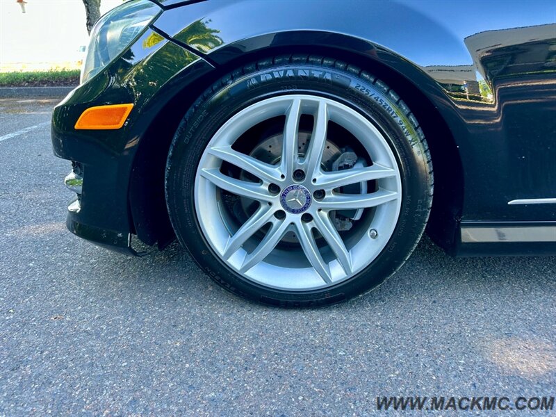 2013 Mercedes-Benz C 250 Sport Heated Seats Black on Black - Photo 11 - Hillsboro, OR 97123