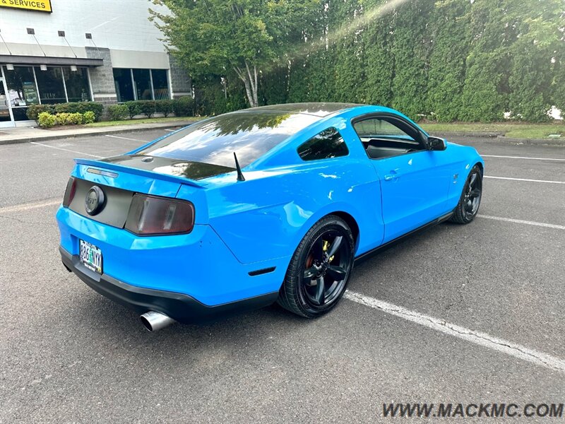 2010 Ford Mustang GT Premium   - Photo 7 - Hillsboro, OR 97123