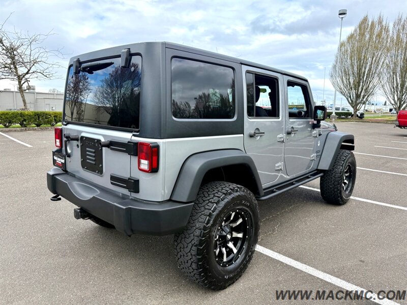 2015 Jeep Wrangler Unlimited Sport 6-Speed Manual Hardtop   - Photo 8 - Hillsboro, OR 97123