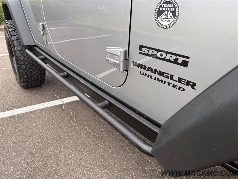 2015 Jeep Wrangler Unlimited Sport 6-Speed Manual Hardtop   - Photo 25 - Hillsboro, OR 97123
