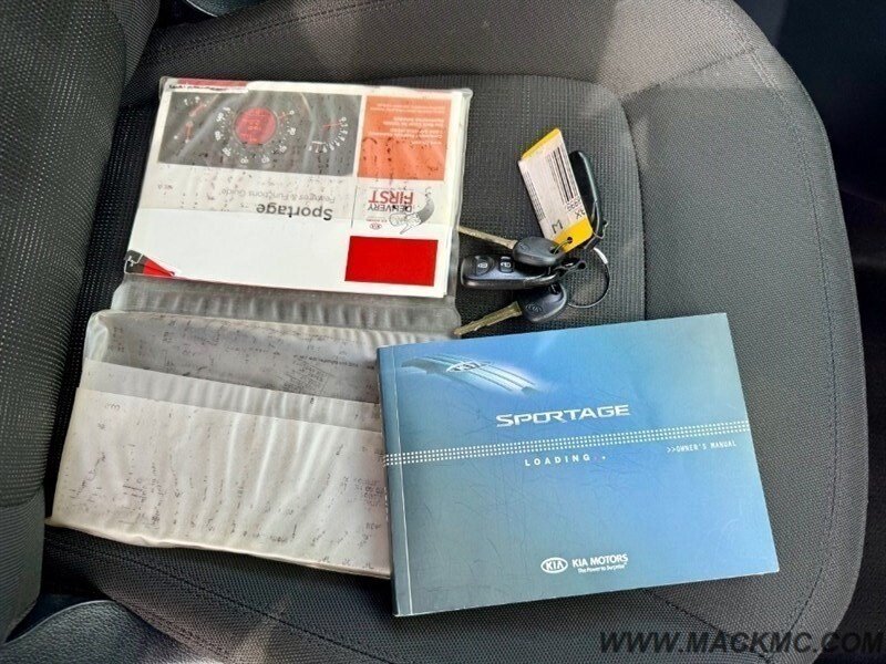 2011 Kia Sportage LX 81k Low Miles 1-owner 31-MPG   - Photo 11 - Hillsboro, OR 97123