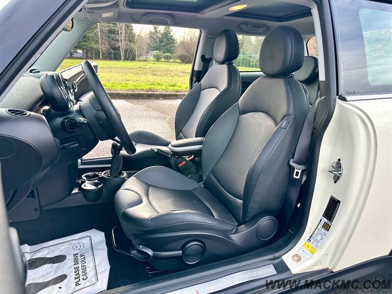 2008 MINI Cooper S S 57K Low Miles 6-Speed Manual Pano Roof 34-MPG   - Photo 15 - Hillsboro, OR 97123