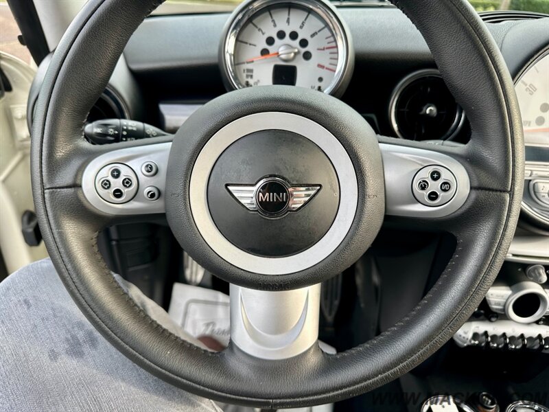 2008 MINI Cooper S S 57K Low Miles 6-Speed Manual Pano Roof 34-MPG   - Photo 11 - Hillsboro, OR 97123