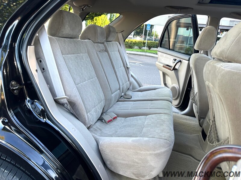 2005 Kia Sorento EX   - Photo 16 - Hillsboro, OR 97123
