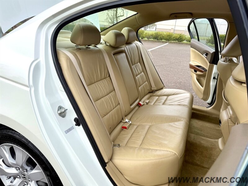 2010 Honda Accord EX-L V6 1-owner Low Miles Leather MoonRoof 29-MPG   - Photo 14 - Hillsboro, OR 97123
