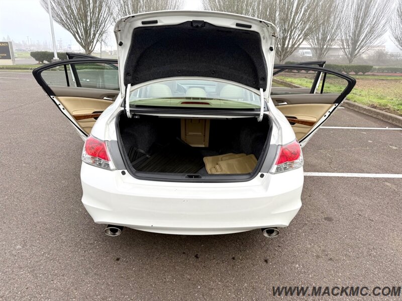 2010 Honda Accord EX-L V6 1-owner Low Miles Leather MoonRoof 29-MPG   - Photo 30 - Hillsboro, OR 97123