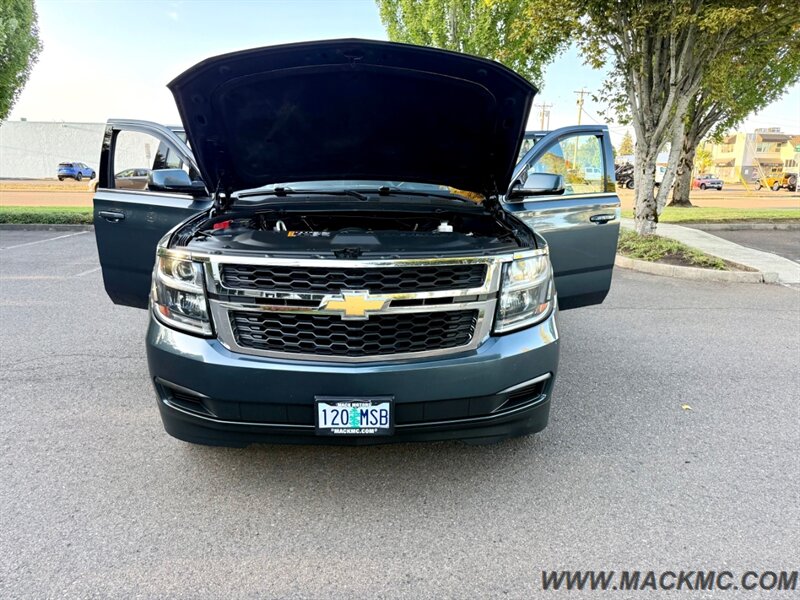 2020 Chevrolet Suburban LT 3RD Row 8 Passenger Premium Wheels 4X4 - Photo 23 - Hillsboro, OR 97123