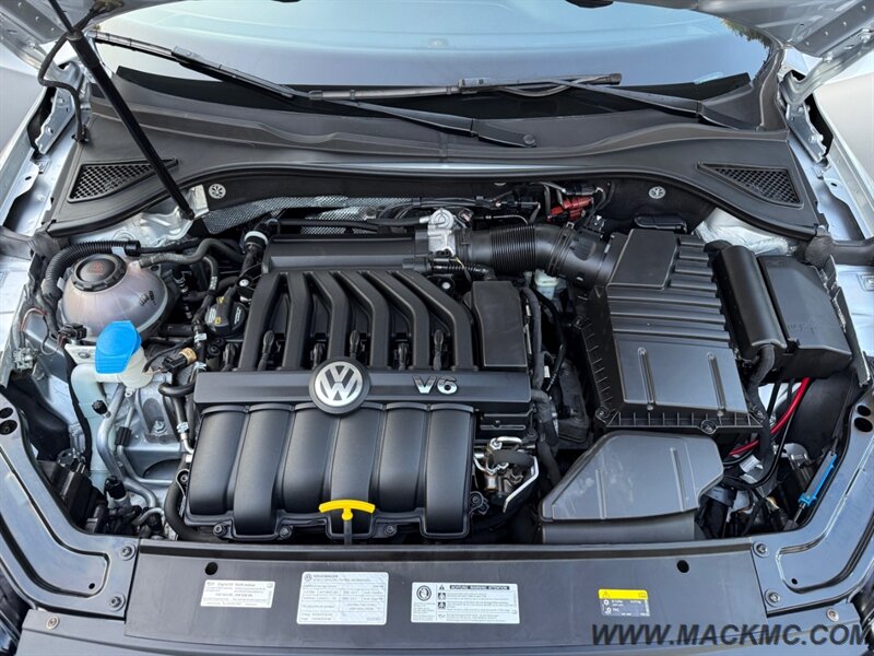 2018 Volkswagen Passat V6 GT - Photo 18 - Hillsboro, OR 97123