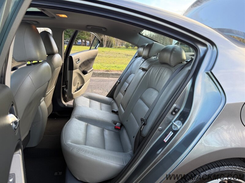 2015 Kia Forte EX Leather Back Up camera 36-MPG   - Photo 16 - Hillsboro, OR 97123