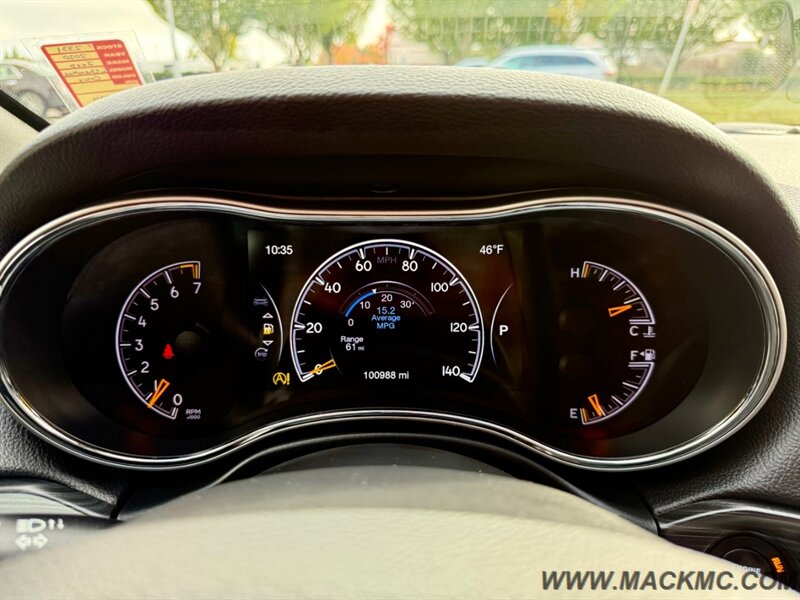 2020 Jeep Grand Cherokee Limited AWD Loaded Leather Pano Roof back Up Camer - Photo 13 - Hillsboro, OR 97123