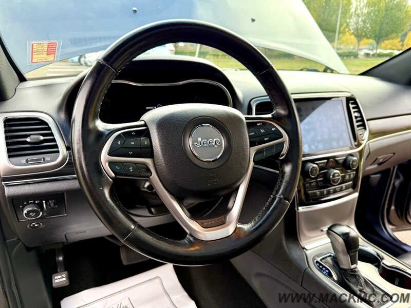 2020 Jeep Grand Cherokee Limited AWD Loaded Leather Pano Roof back Up Camer - Photo 11 - Hillsboro, OR 97123