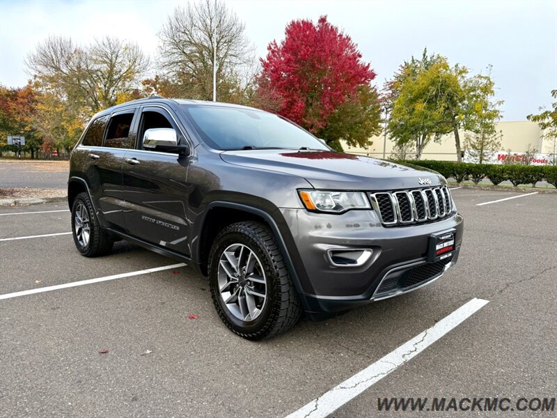 2020 Jeep Grand Cherokee Limited AWD Loaded Leather Pano Roof back Up Camer - Photo 6 - Hillsboro, OR 97123