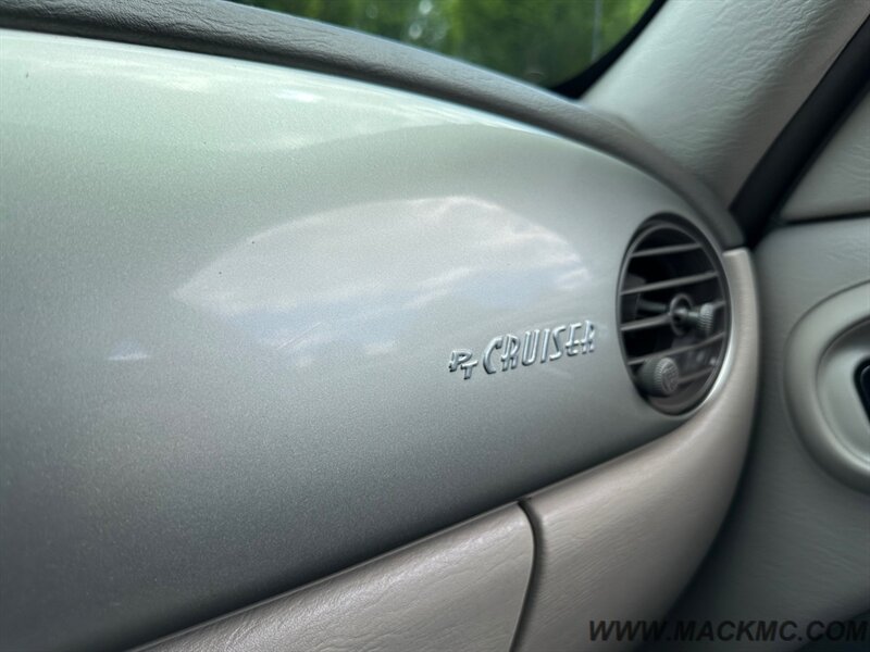 2002 Chrysler PT Cruiser Touring Edition   - Photo 11 - Hillsboro, OR 97123