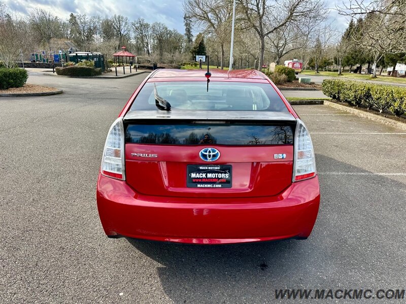 2010 Toyota Prius II Low Miles Brand New Tires 48-MPG   - Photo 6 - Hillsboro, OR 97123