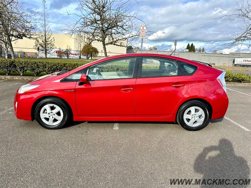 2010 Toyota Prius II Low Miles Brand New Tires 48-MPG   - Photo 8 - Hillsboro, OR 97123