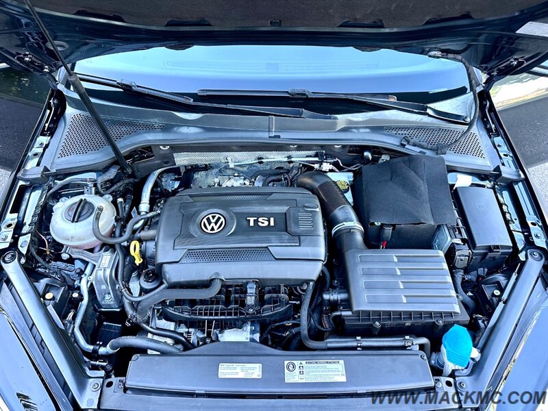 2017 Volkswagen Golf GTI S   - Photo 24 - Hillsboro, OR 97123