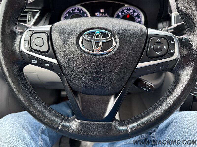 2015 Toyota Camry XLE AWD 90K Low Miles Loaded - Photo 18 - Hillsboro, OR 97123
