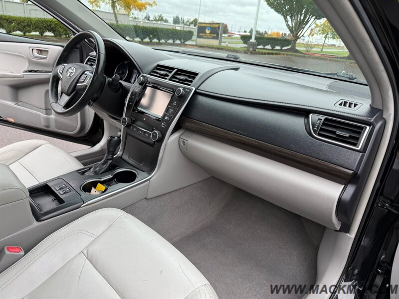 2015 Toyota Camry XLE AWD 90K Low Miles Loaded - Photo 2 - Hillsboro, OR 97123