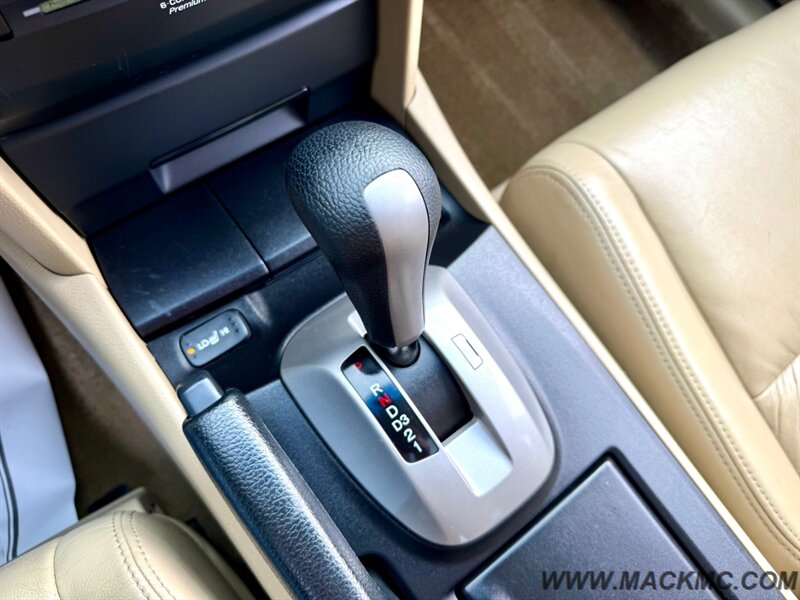 2010 Honda Accord EX-L V6 w/Navi Leather Moonroof Heated Seats   - Photo 23 - Hillsboro, OR 97123