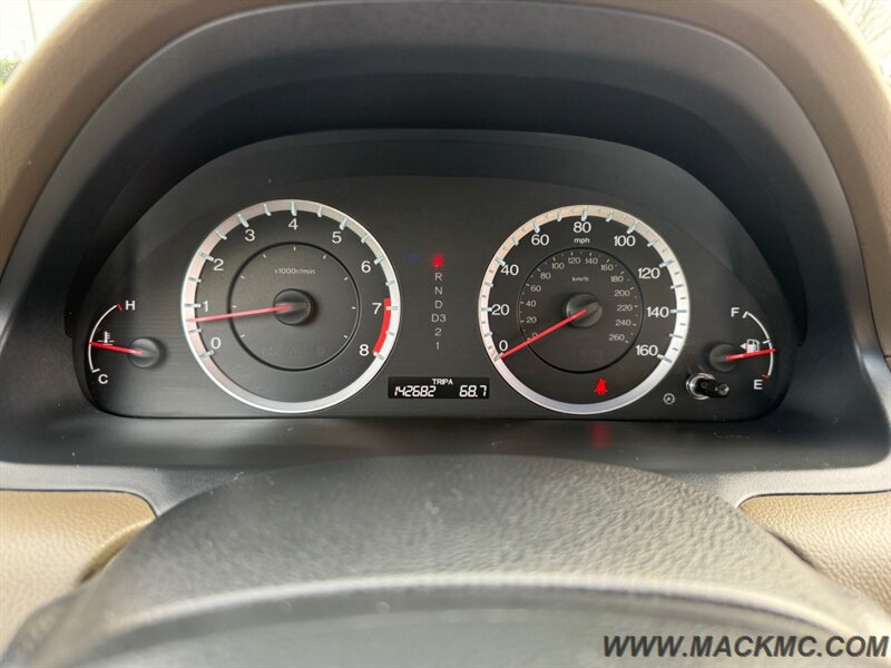 2010 Honda Accord EX-L V6 w/Navi Leather Moonroof Heated Seats   - Photo 21 - Hillsboro, OR 97123
