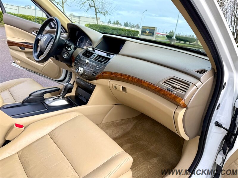 2010 Honda Accord EX-L V6 w/Navi Leather Moonroof Heated Seats   - Photo 2 - Hillsboro, OR 97123