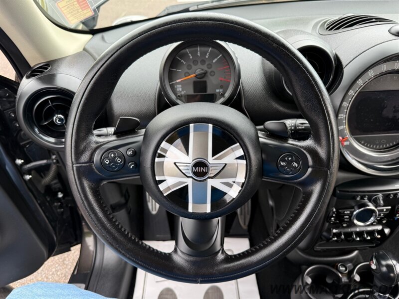 2015 MINI Countryman Cooper S New tires   - Photo 16 - Hillsboro, OR 97123