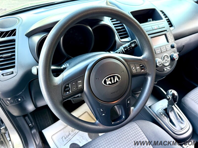 2013 Kia Soul Automatic 1-Owner 34K Low Miles 30-MPG - Photo 12 - Hillsboro, OR 97123