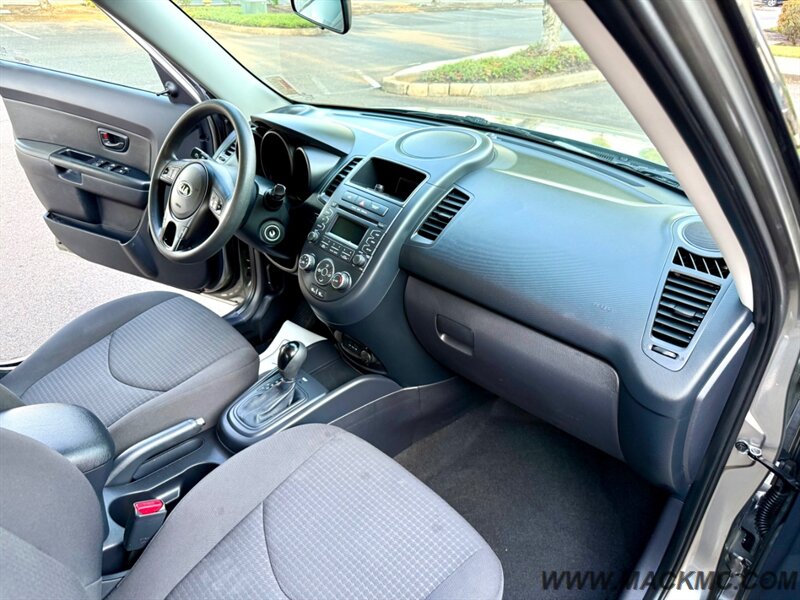 2013 Kia Soul Automatic 1-Owner 34K Low Miles 30-MPG - Photo 2 - Hillsboro, OR 97123