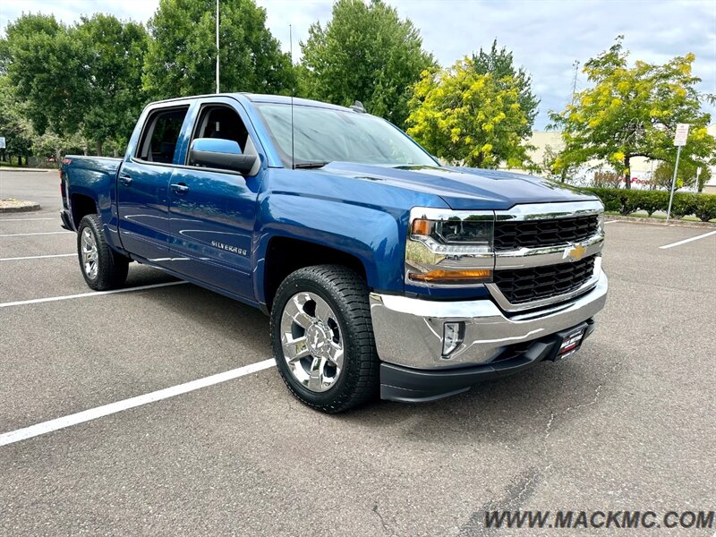 2018 Chevrolet Silverado 1500 LT ECO TEC3 4x4 Crew Cab Low Miles - Photo 4 - Hillsboro, OR 97123