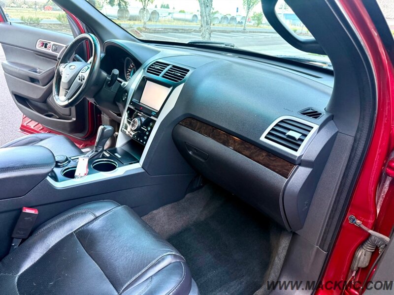 2013 Ford Explorer Limited Loaded Leather Dual Roof AWD - Photo 2 - Hillsboro, OR 97123