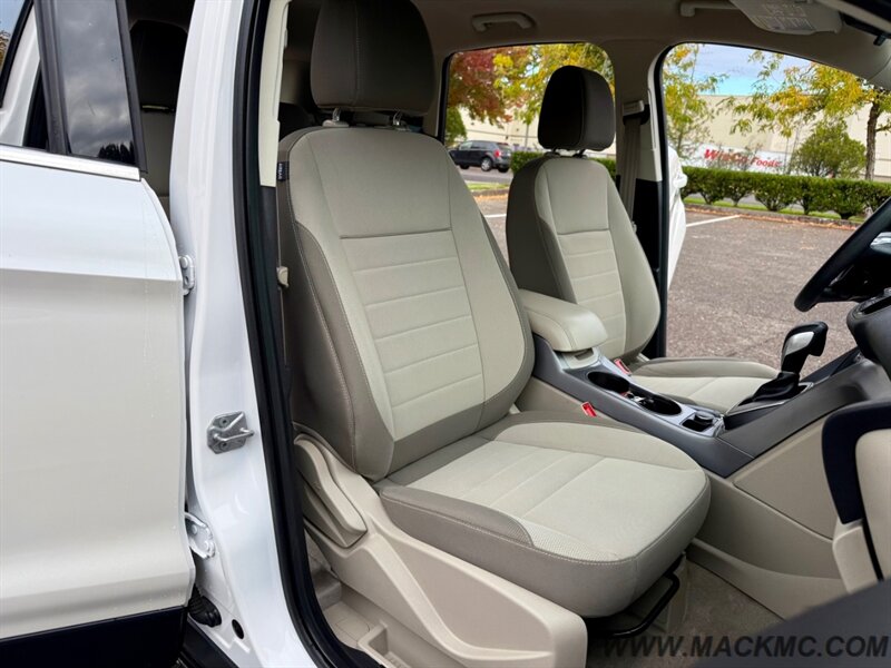 2014 Ford Escape SE  AWD 30-MPG   - Photo 13 - Hillsboro, OR 97123