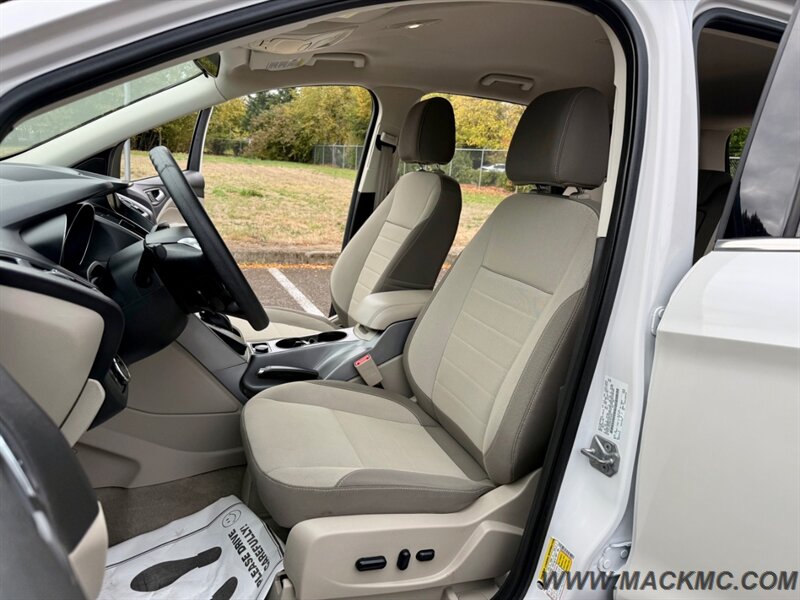 2014 Ford Escape SE  AWD 30-MPG   - Photo 11 - Hillsboro, OR 97123