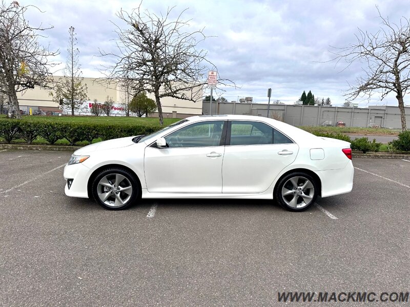 2014 Toyota Camry SE Sport 1-Owner 54K low Miles   - Photo 4 - Hillsboro, OR 97123