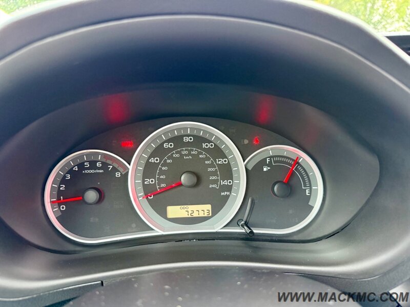 2011 Subaru Impreza Outback Sport 1-Owner 5-Speed Manual - Photo 16 - Hillsboro, OR 97123