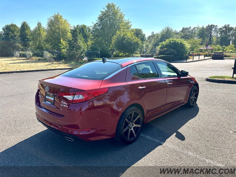 2011 Kia Optima SX Turbo   - Photo 9 - Hillsboro, OR 97123