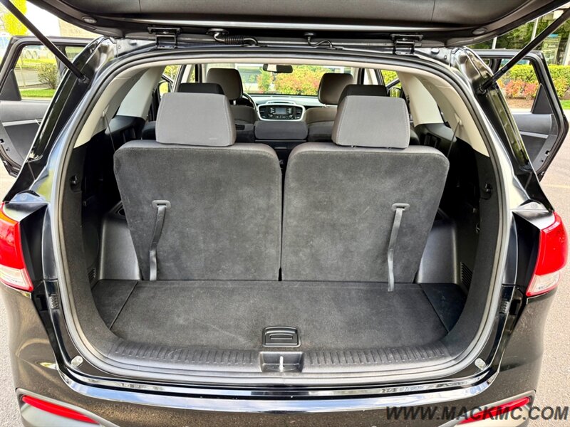 2016 Kia Sorento LX 3Rd Row Back Up Camera 29-MPG   - Photo 14 - Hillsboro, OR 97123