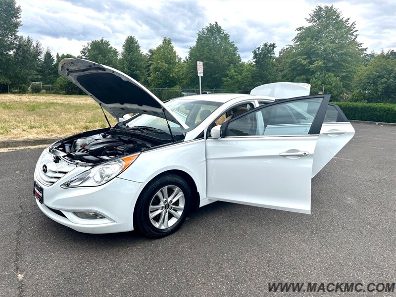 2013 Hyundai SONATA GL   - Photo 19 - Hillsboro, OR 97123