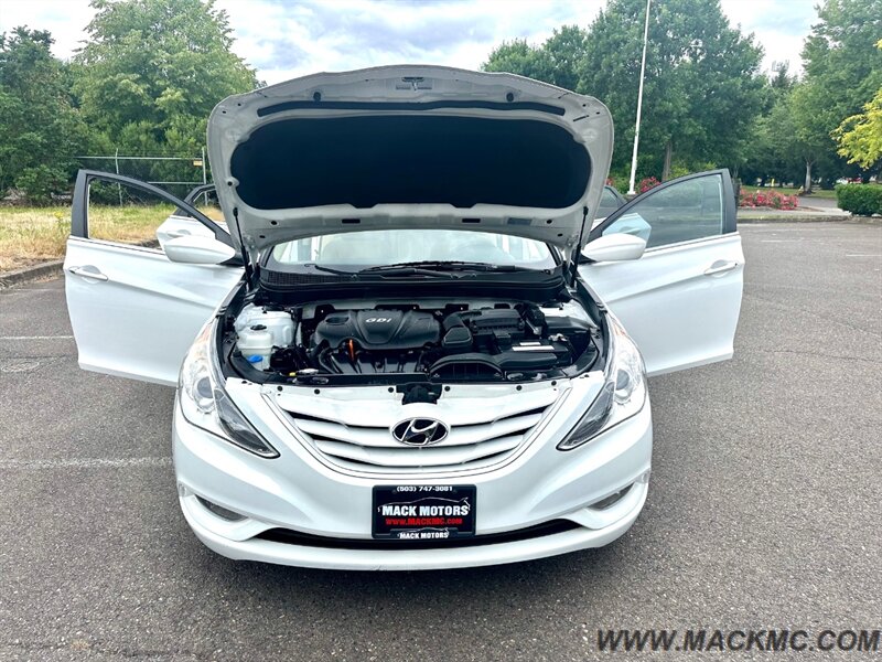 2013 Hyundai SONATA GL   - Photo 18 - Hillsboro, OR 97123