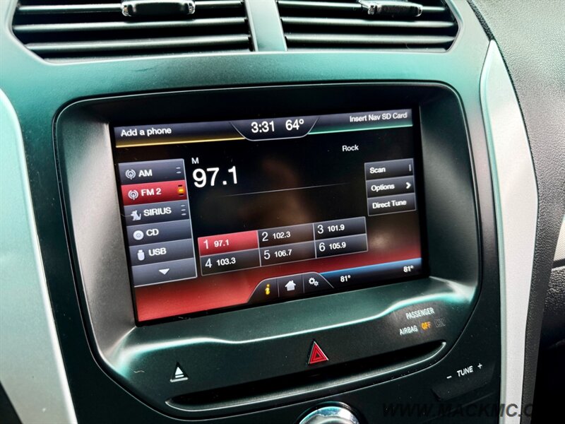 2015 Ford Explorer XLT AWD Back Up Camera New Tires - Photo 13 - Hillsboro, OR 97123