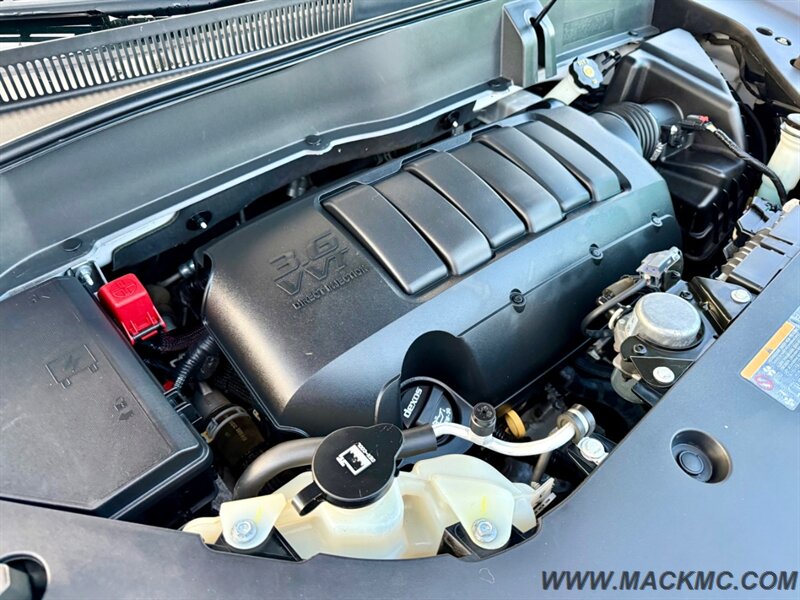 2017 GMC Acadia Limited Loaded Captian Chairs 3RD Row Navi Back Up Cam   - Photo 28 - Hillsboro, OR 97123