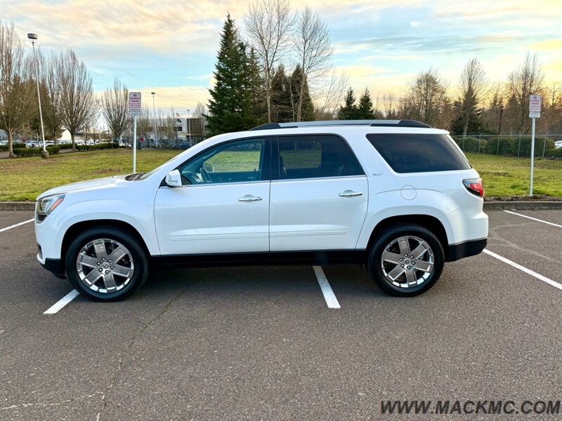 2017 GMC Acadia Limited Loaded Captian Chairs 3RD Row Navi Back Up Cam   - Photo 3 - Hillsboro, OR 97123