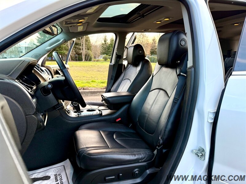 2017 GMC Acadia Limited Loaded Captian Chairs 3RD Row Navi Back Up Cam   - Photo 20 - Hillsboro, OR 97123