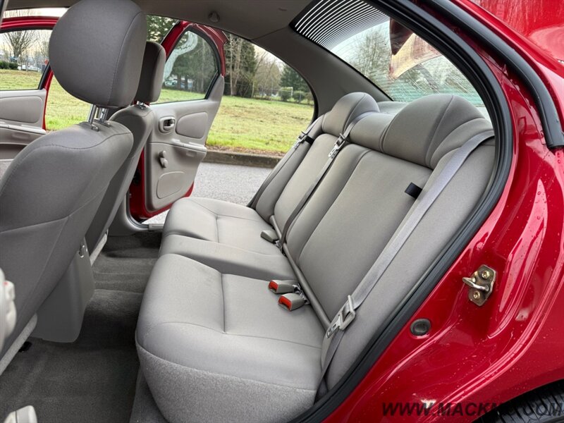 2005 Dodge Neon SXT 71K Low Miles   - Photo 17 - Hillsboro, OR 97123