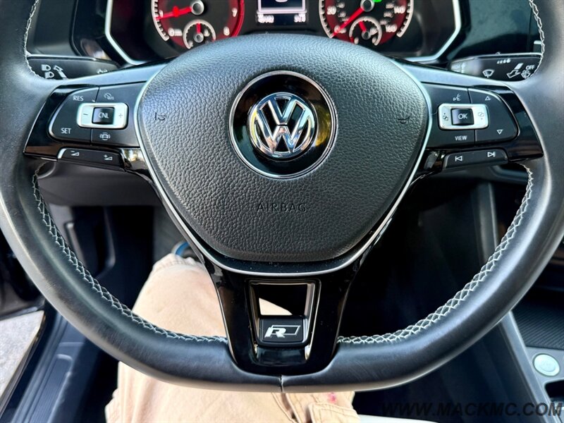 2020 Volkswagen Jetta R-Line 1-Owner 49K Low Miles 40-MPG   - Photo 11 - Hillsboro, OR 97123