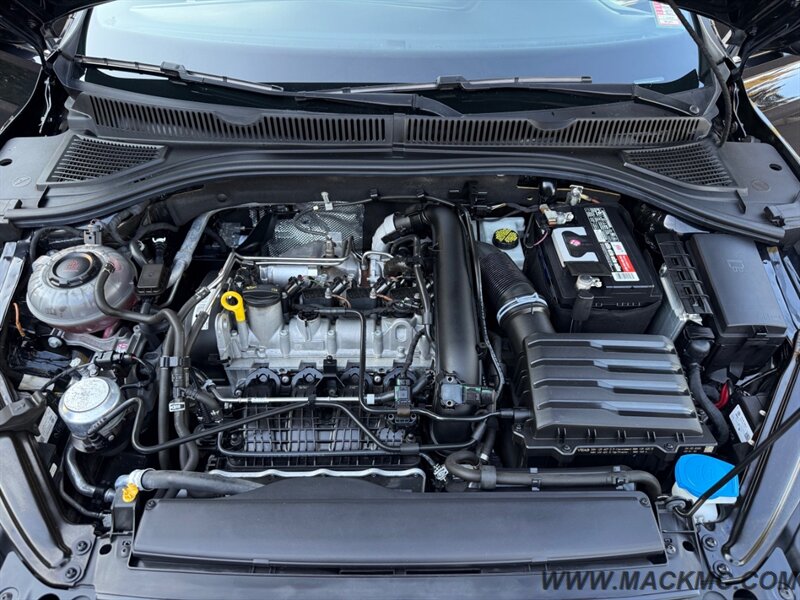 2020 Volkswagen Jetta R-Line 1-Owner 49K Low Miles 40-MPG   - Photo 21 - Hillsboro, OR 97123