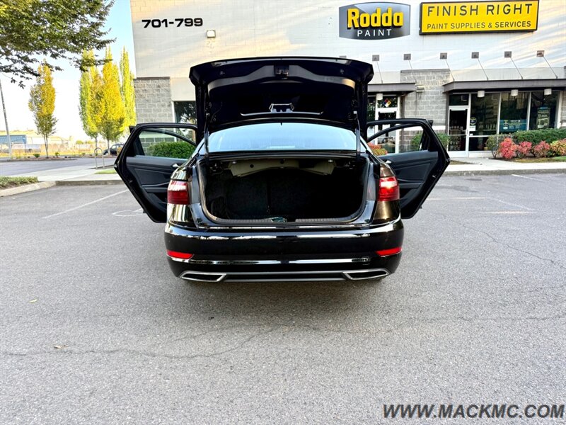 2020 Volkswagen Jetta R-Line 1-Owner 49K Low Miles 40-MPG   - Photo 28 - Hillsboro, OR 97123