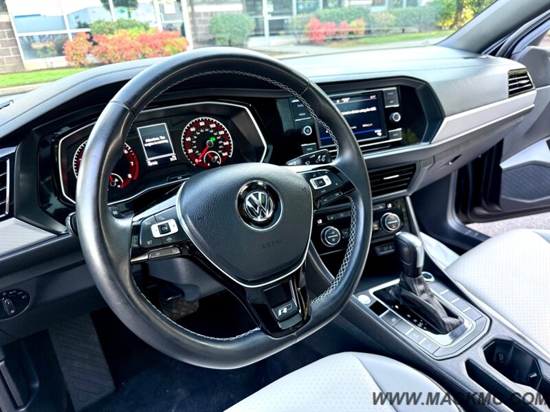 2020 Volkswagen Jetta R-Line 1-Owner 49K Low Miles 40-MPG   - Photo 10 - Hillsboro, OR 97123