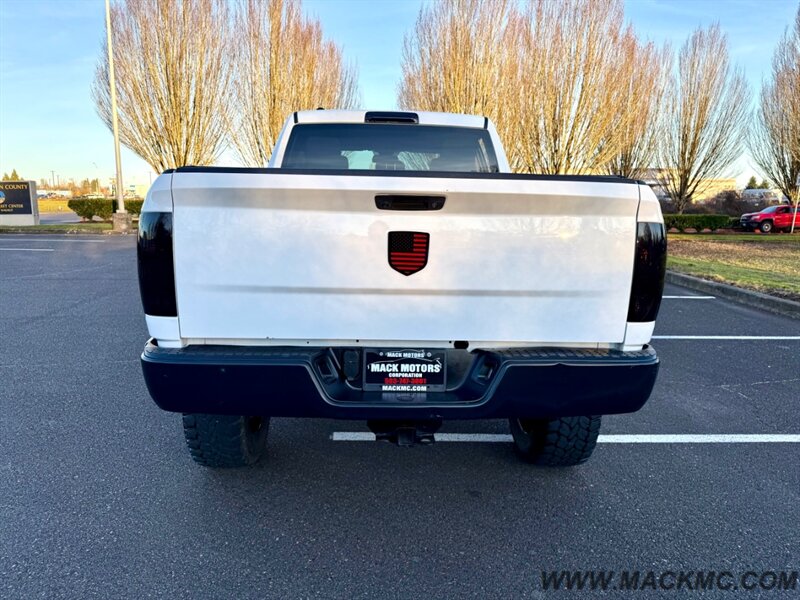 2018 RAM 1500 4x4 Lifted Rough Country Kit 35'S MTs   - Photo 9 - Hillsboro, OR 97123