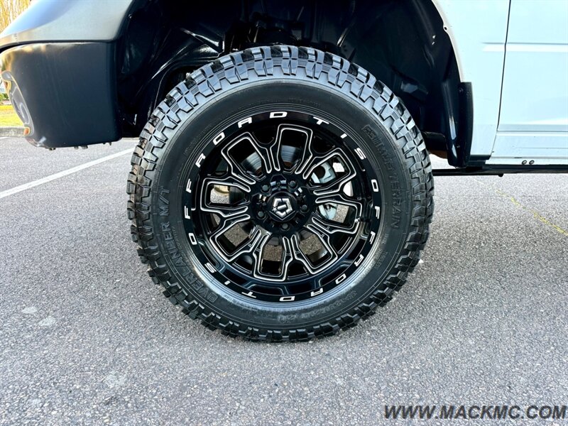 2018 RAM 1500 4x4 Lifted Rough Country Kit 35'S MTs   - Photo 11 - Hillsboro, OR 97123