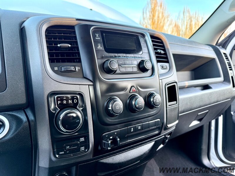 2018 RAM 1500 4x4 Lifted Rough Country Kit 35'S MTs   - Photo 20 - Hillsboro, OR 97123